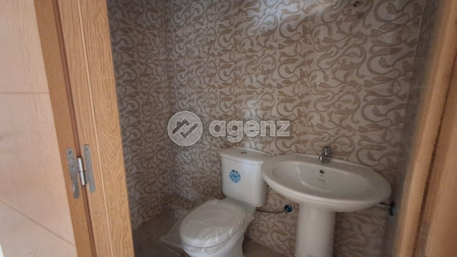 Bureau à louer 83 m² 
Anassi Casablanca