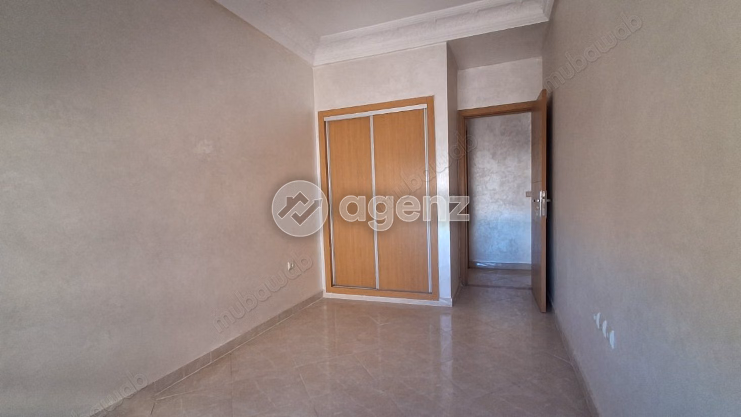 Bureau à louer 83 m² 
Anassi Casablanca