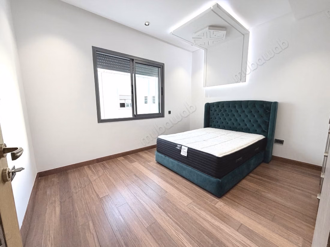 Rent this apartment in the beautiful residences. 3 large rooms. Well furnished