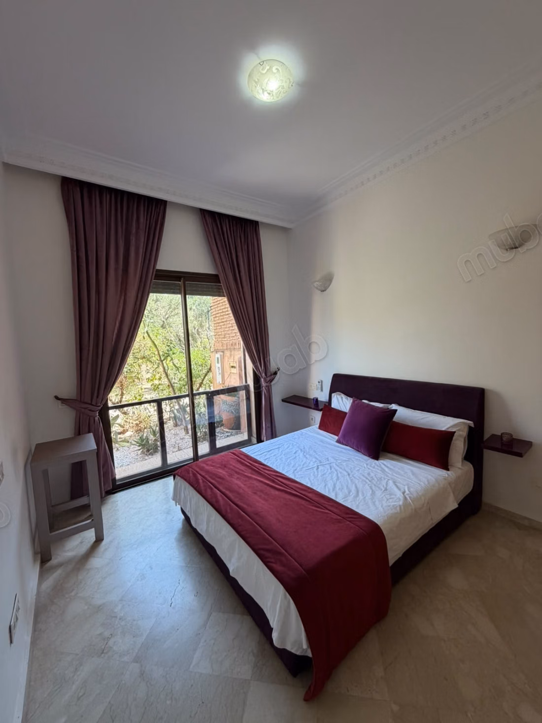 Luxurious villa for sale on Fez Road