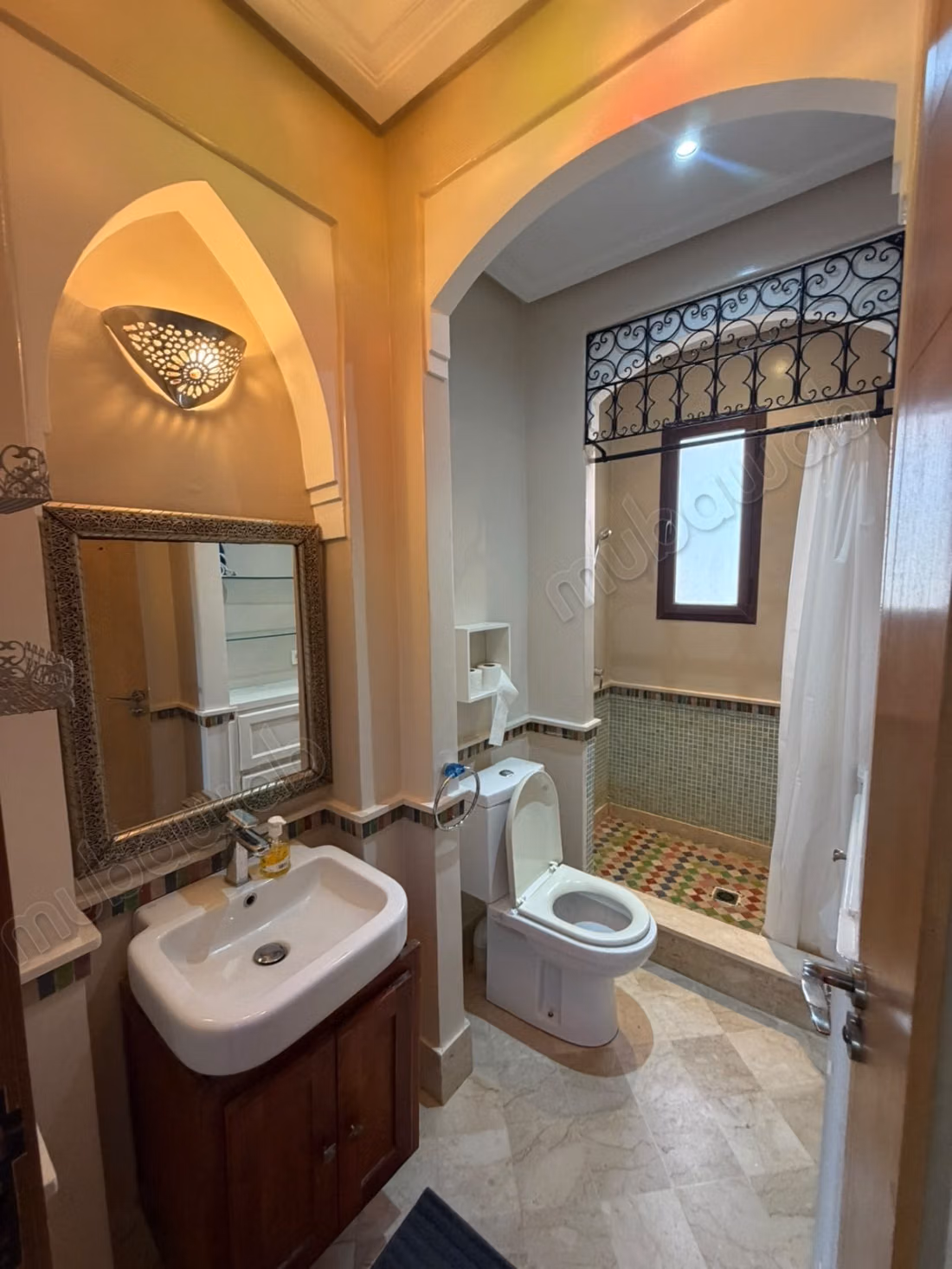 Luxurious villa for sale on Fez Road