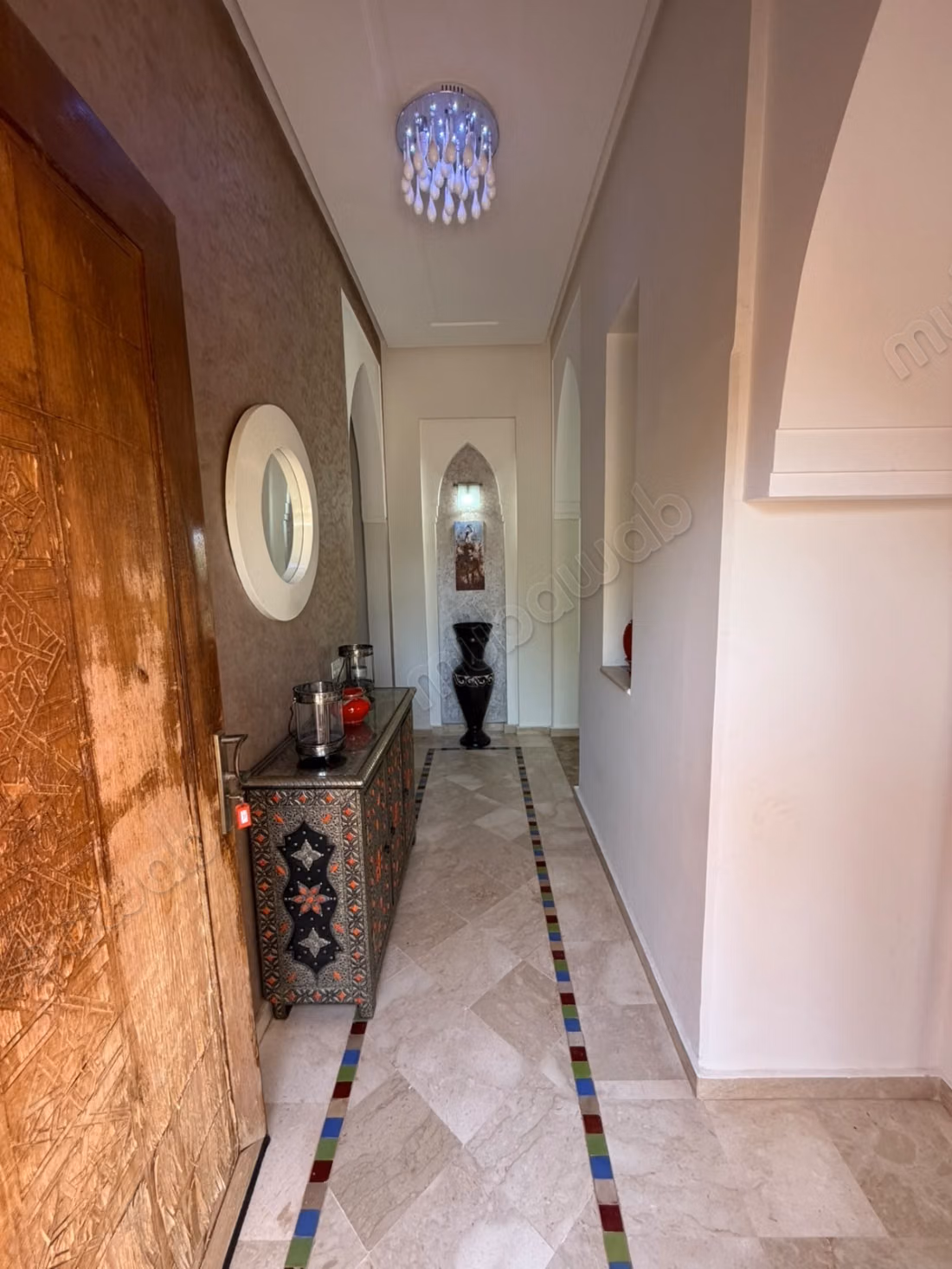 Luxurious villa for sale on Fez Road