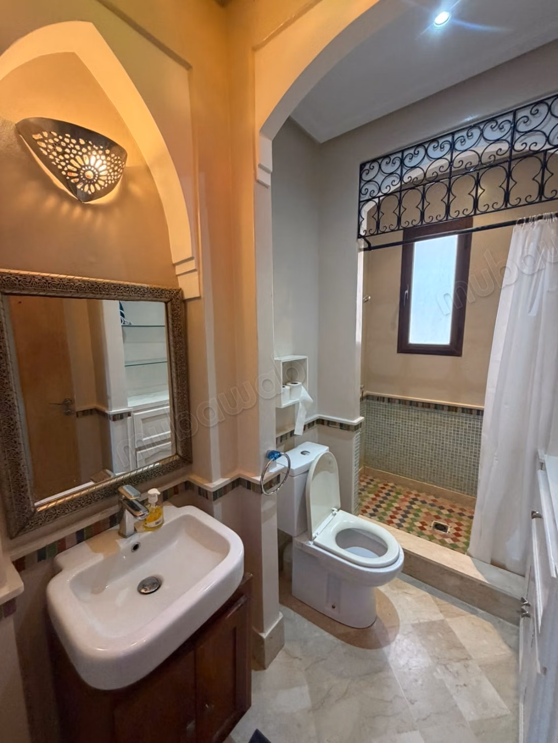 Luxurious villa for sale on Fez Road