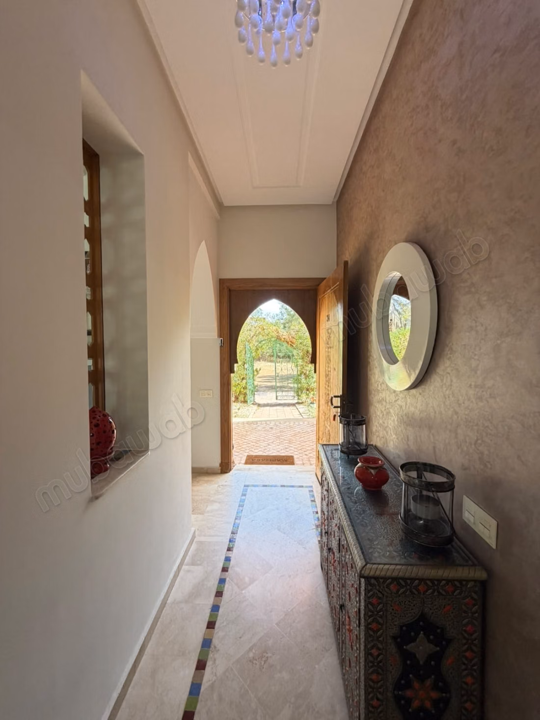 Luxurious villa for sale on Fez Road