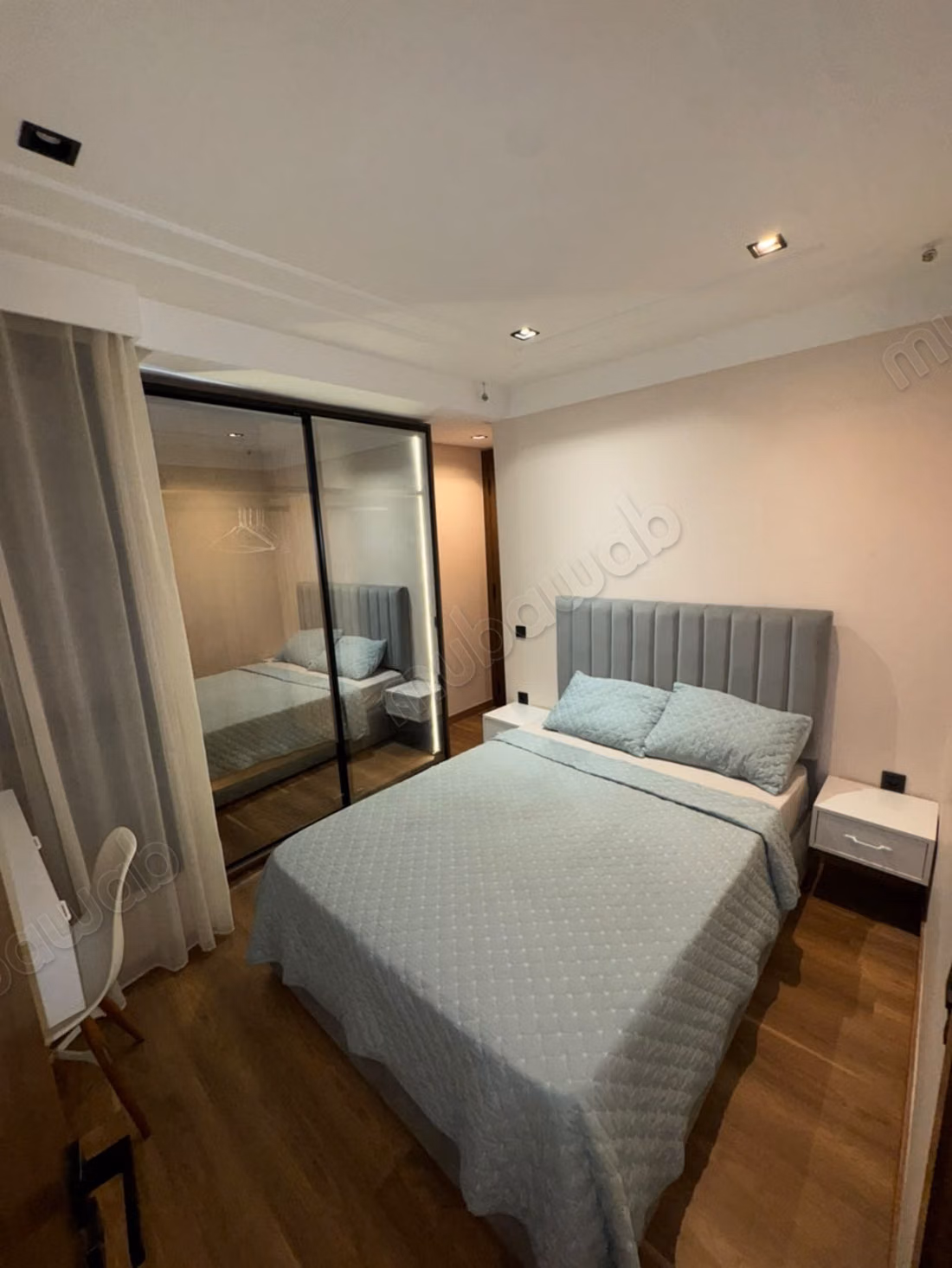 Très bel appartement en location à Bouchentouf.
Surface de 62 m².
Bien meublé