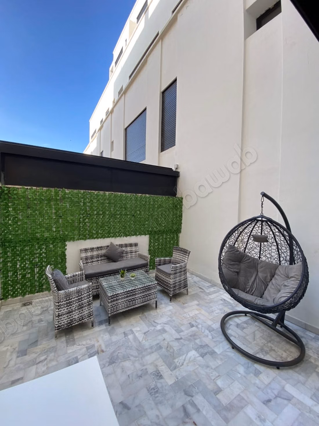 Très bel appartement en location à Bouchentouf.
Surface de 62 m².
Bien meublé