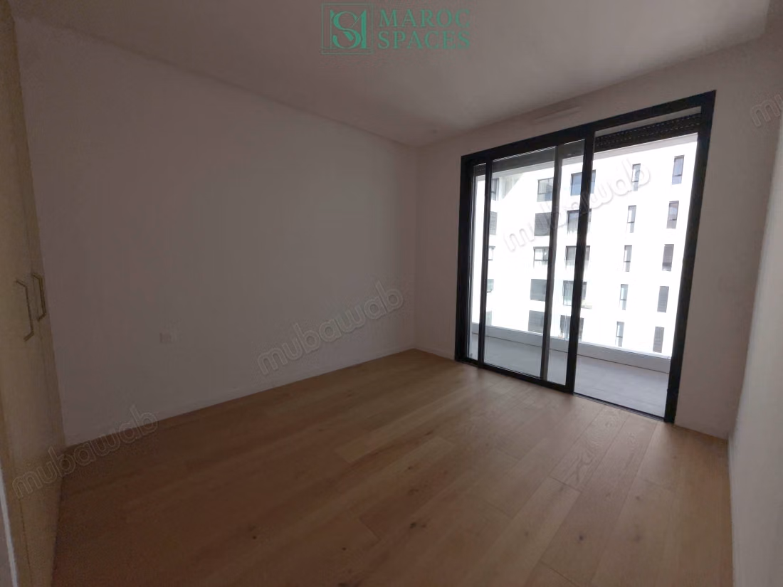 Brand new, 4 bedrooms, panoramic view of CFC