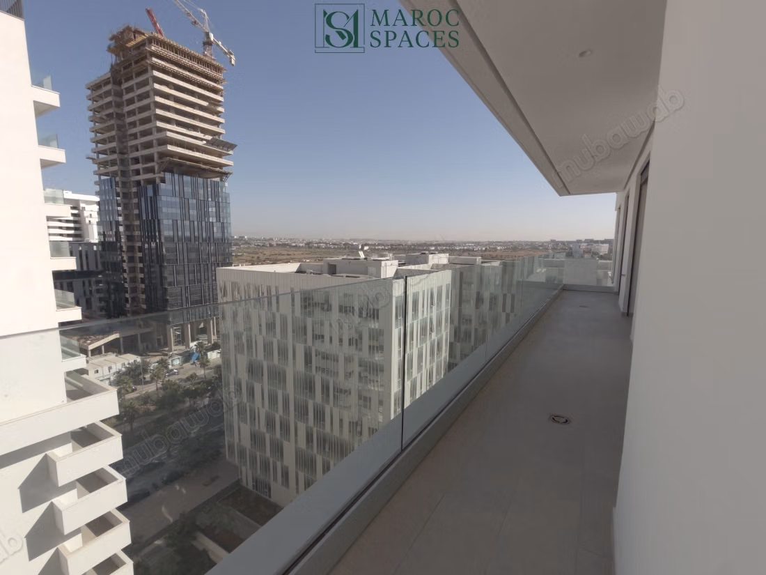Brand new, 4 bedrooms, panoramic view of CFC
