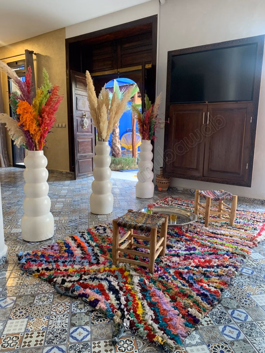 Riad de luxe à vendre à Ouled Hassoun. 6 chambres magnifiques. Cheminée, piscine