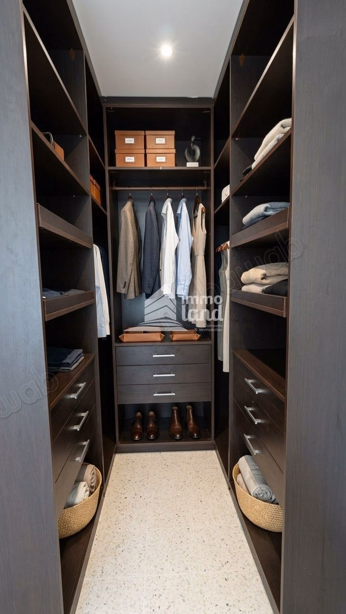 Appartement s3 avec terrasse de 145m2 à cité Ennasr