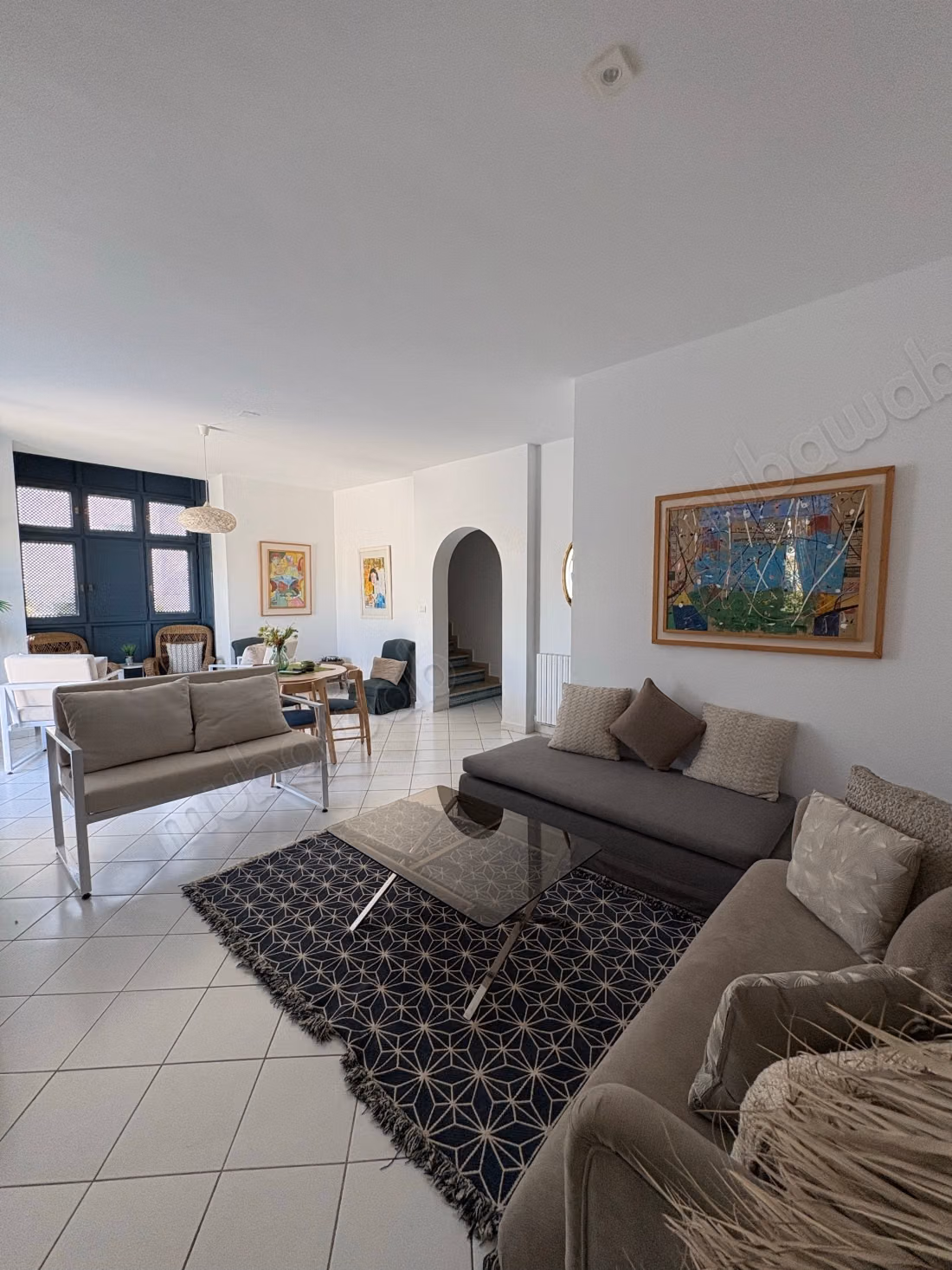 Duplex en location à Gammarth Supérieur. 2 belles chambres. Meublé