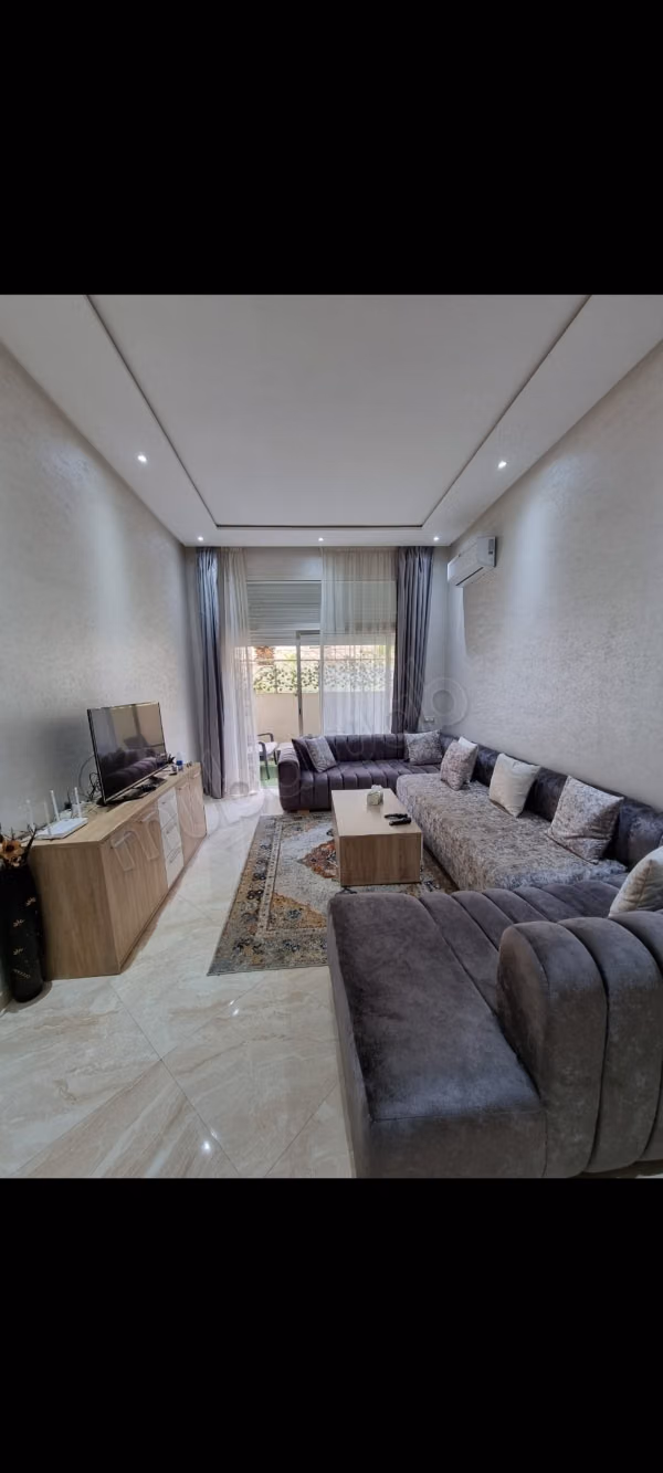 Appartement en location à Hay Massira. 1 Pièce. Bien meublé