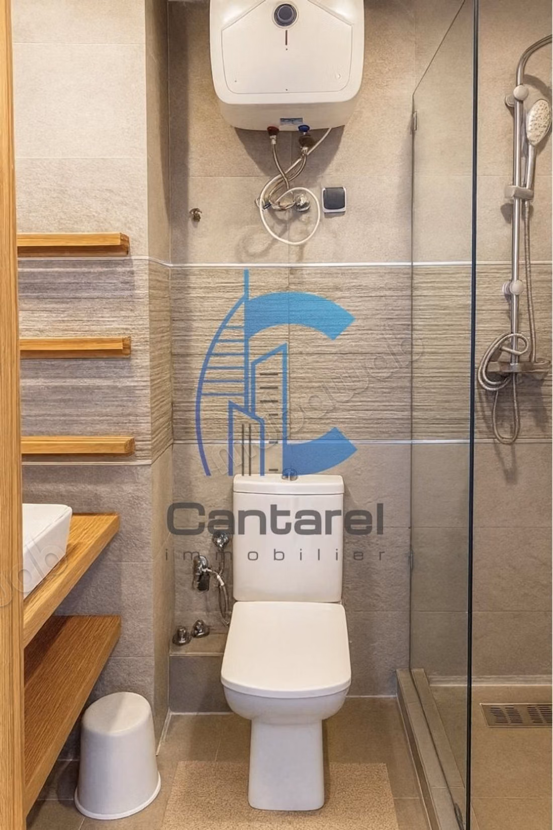 Superbe studio meuble à la vente cil