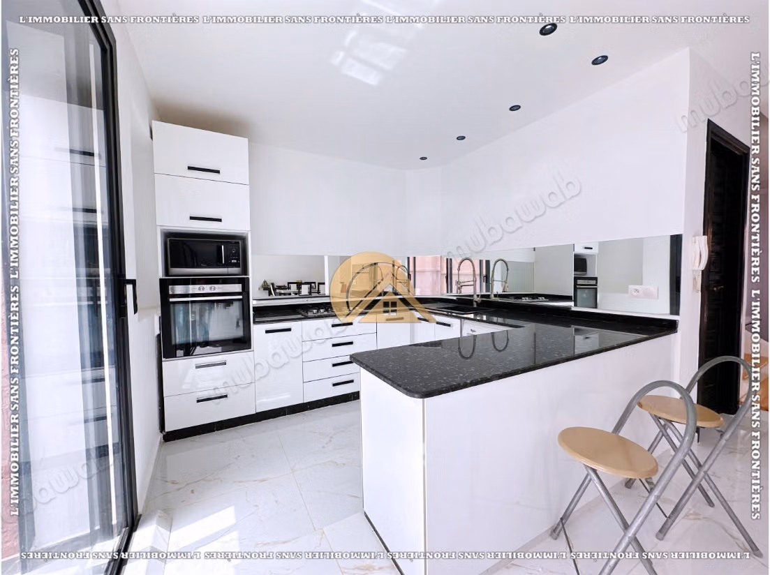 Villa meublée à louer Route de Casablanca – Piscine privée
