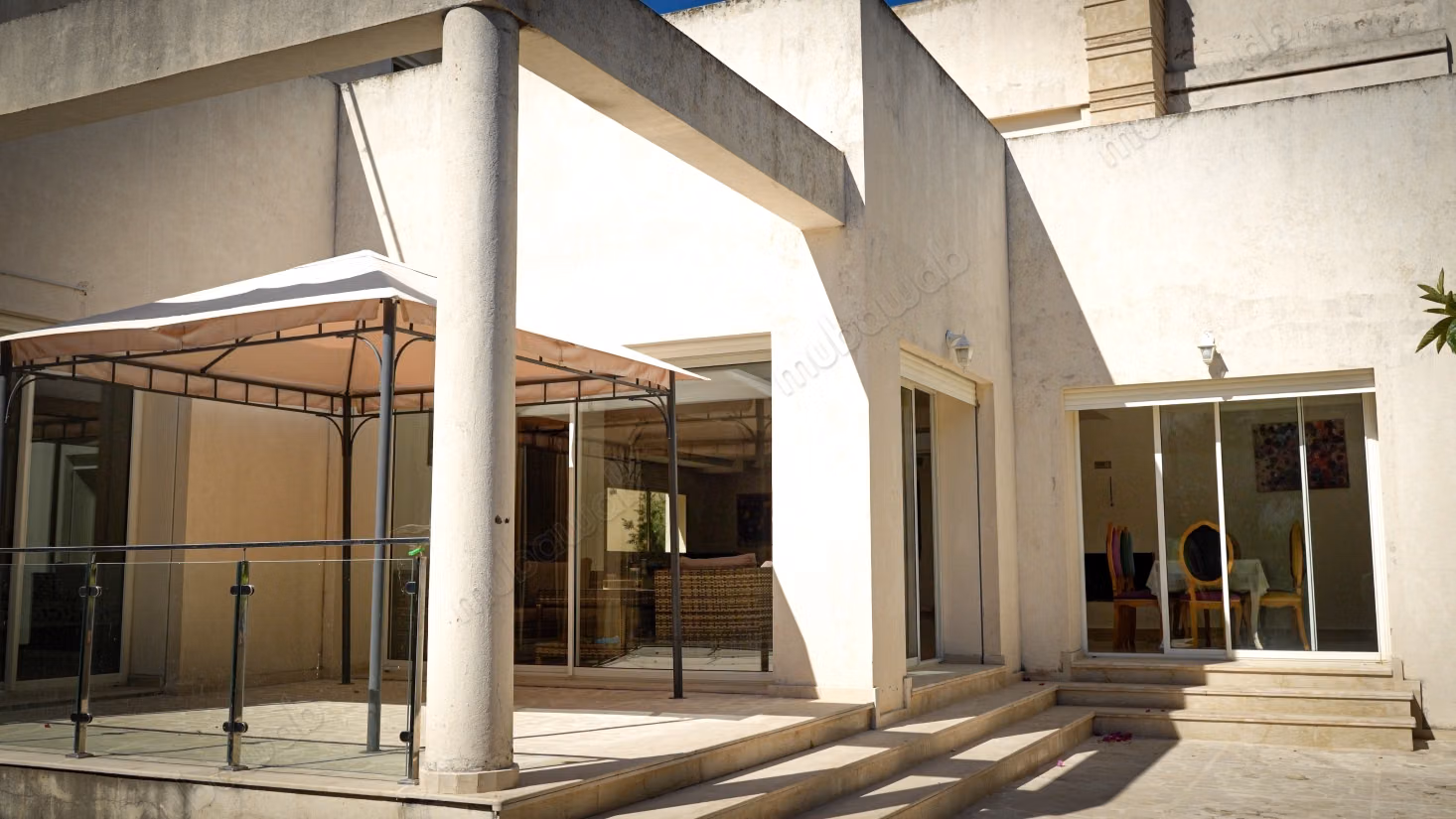 Villa te koop Jbel Kbir afgesloten complex