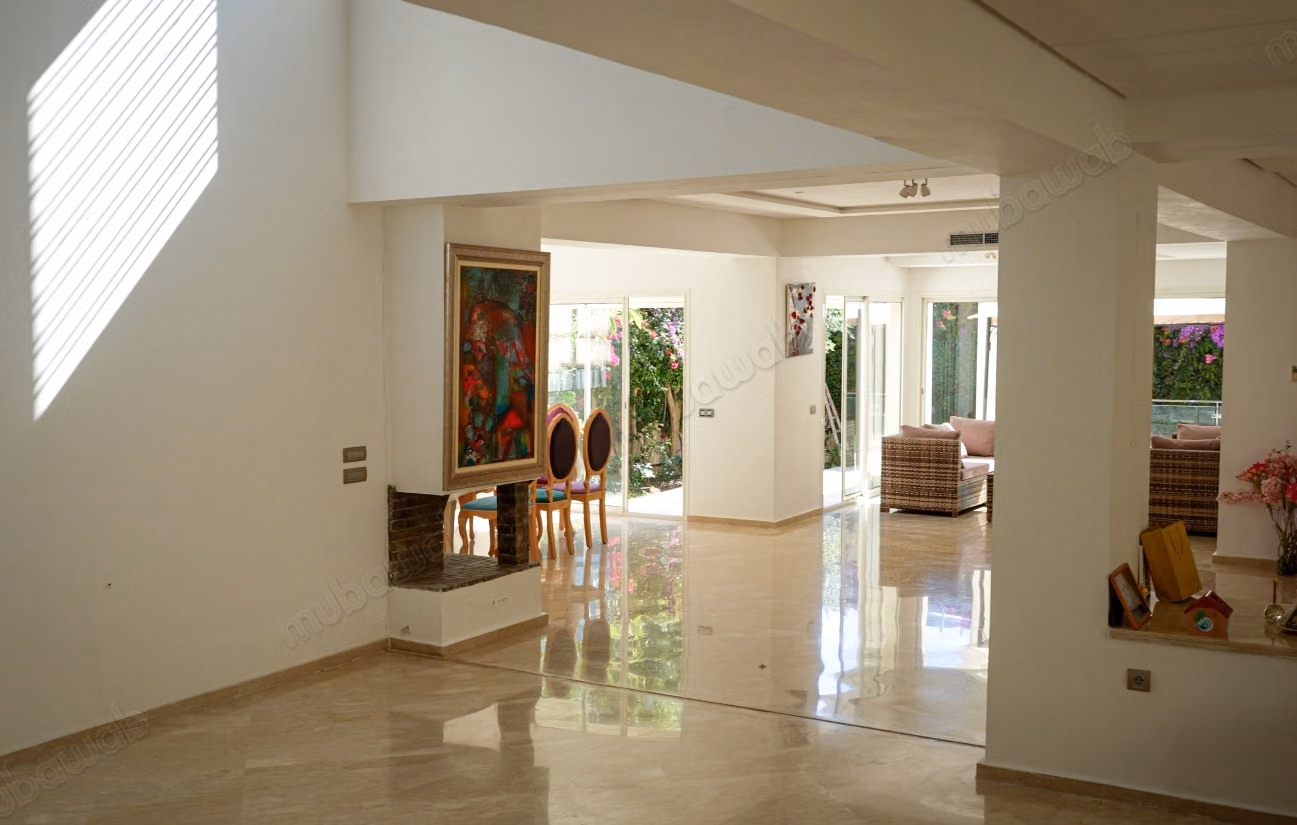 Villa te koop Jbel Kbir afgesloten complex