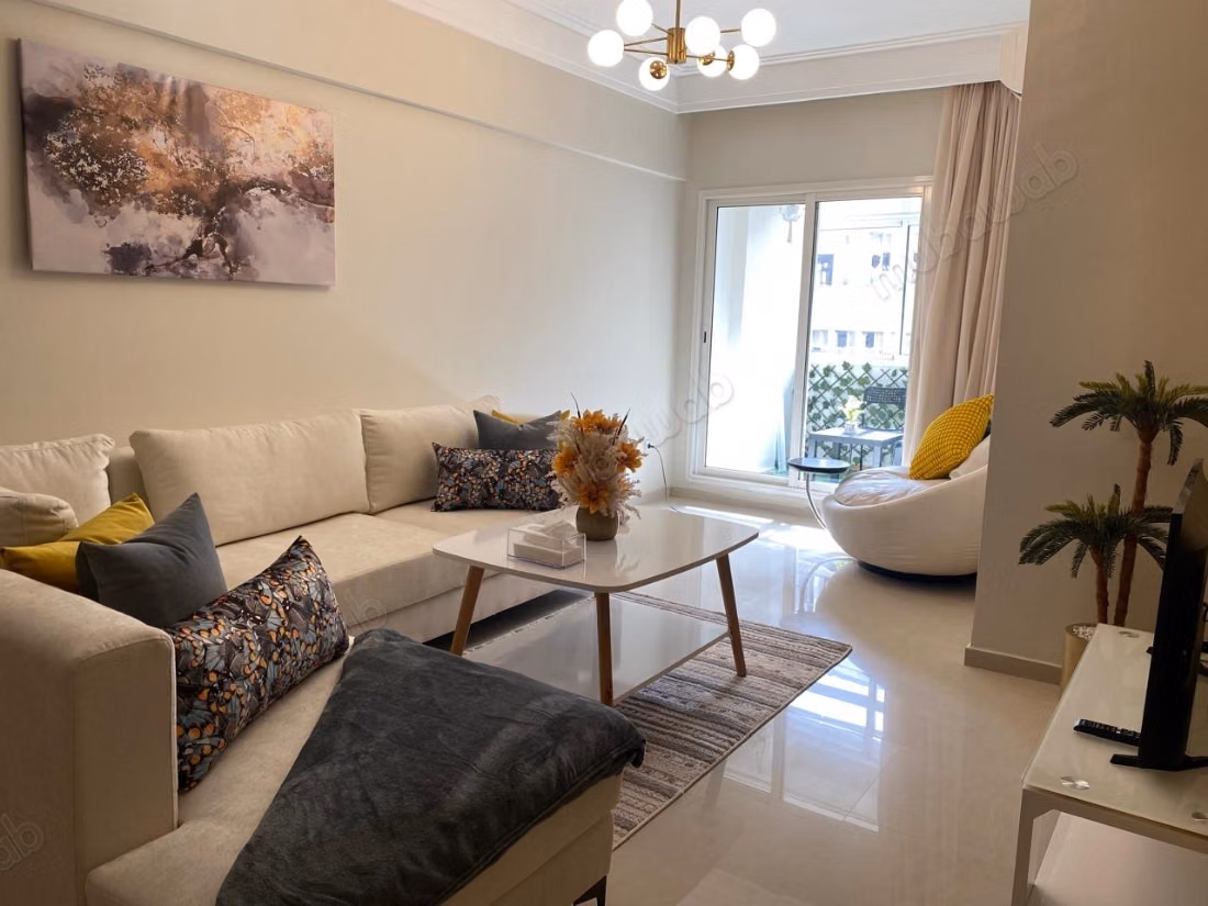 Elegante Moderne Studio met Balkon en Airconditioning
