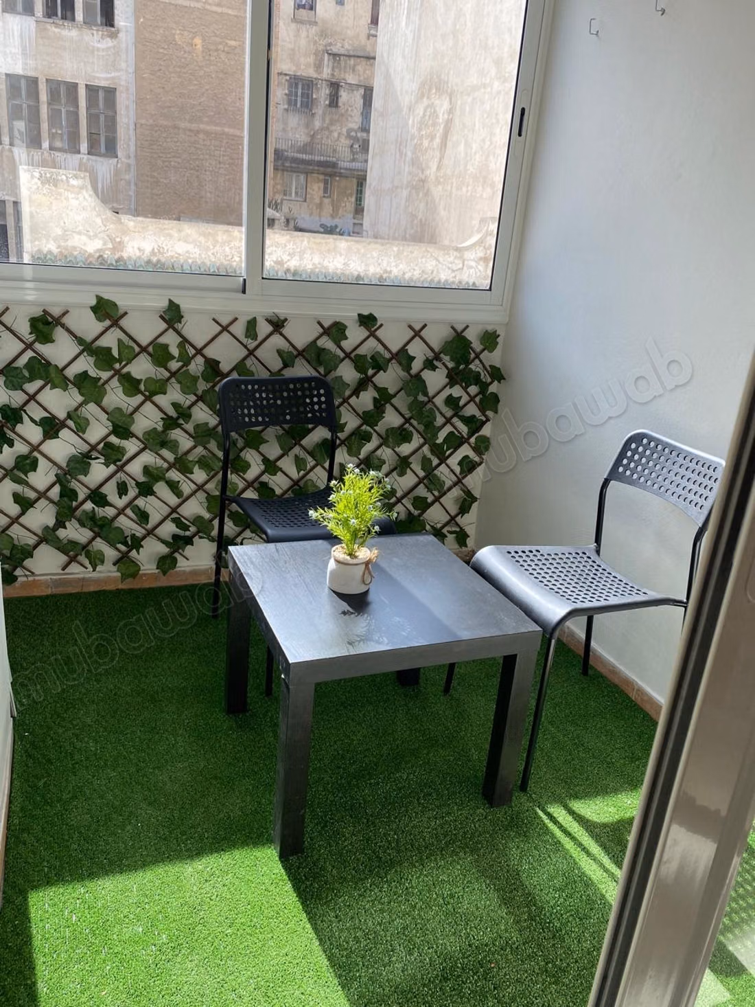 Elegante Moderne Studio met Balkon en Airconditioning