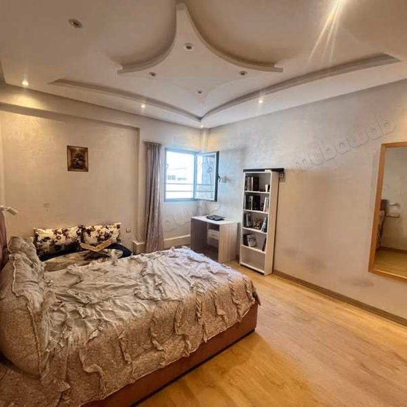 Appartement à Louer de 125.0 m² à Casablanca, Derb Ghalef