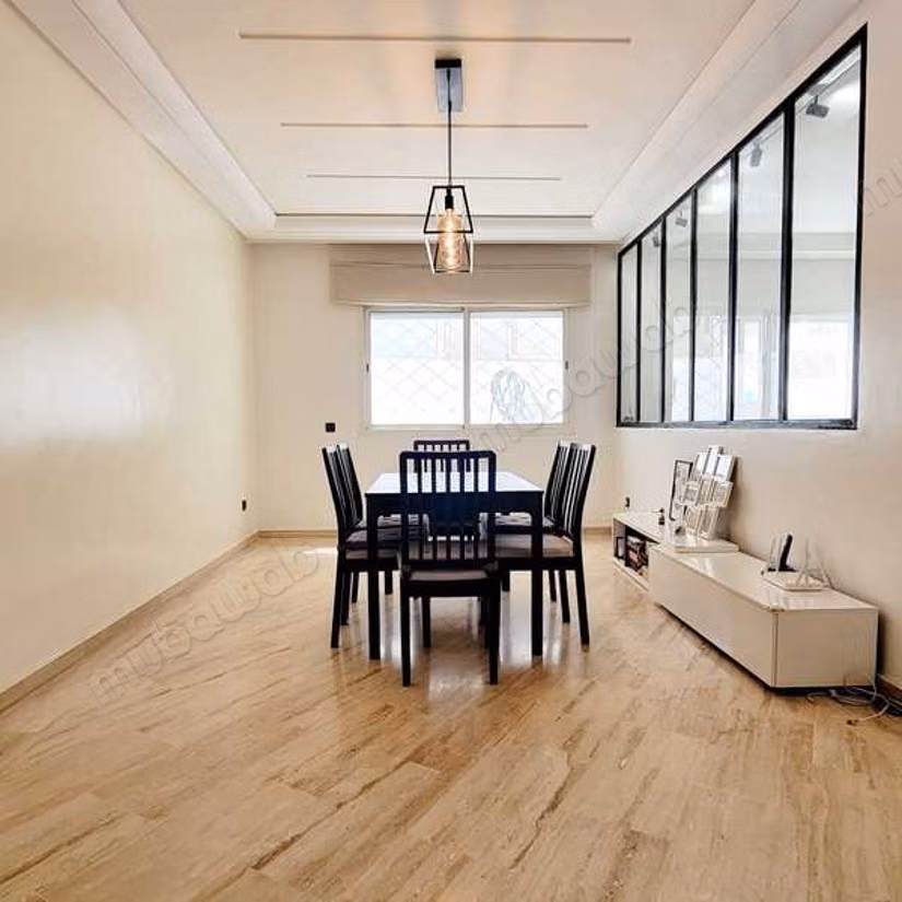 Appartement à Louer de 157.0 m² à Casablanca, Maarif Extension