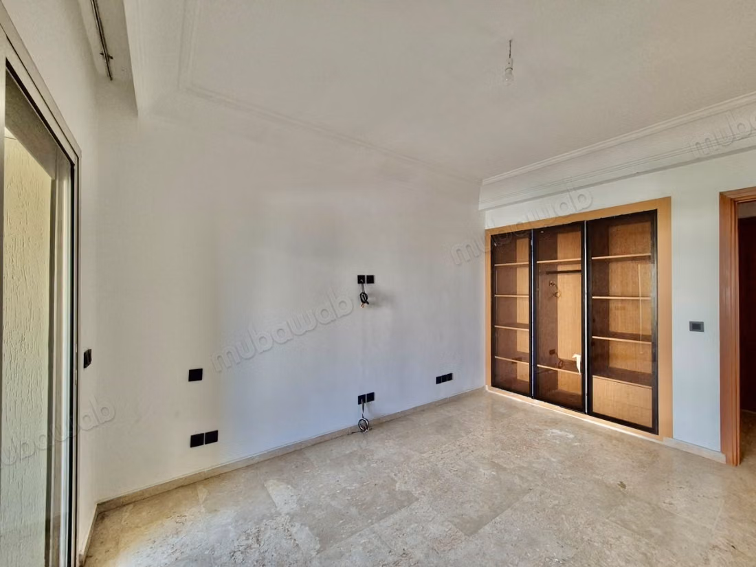 Appartement Vide Racine Extension