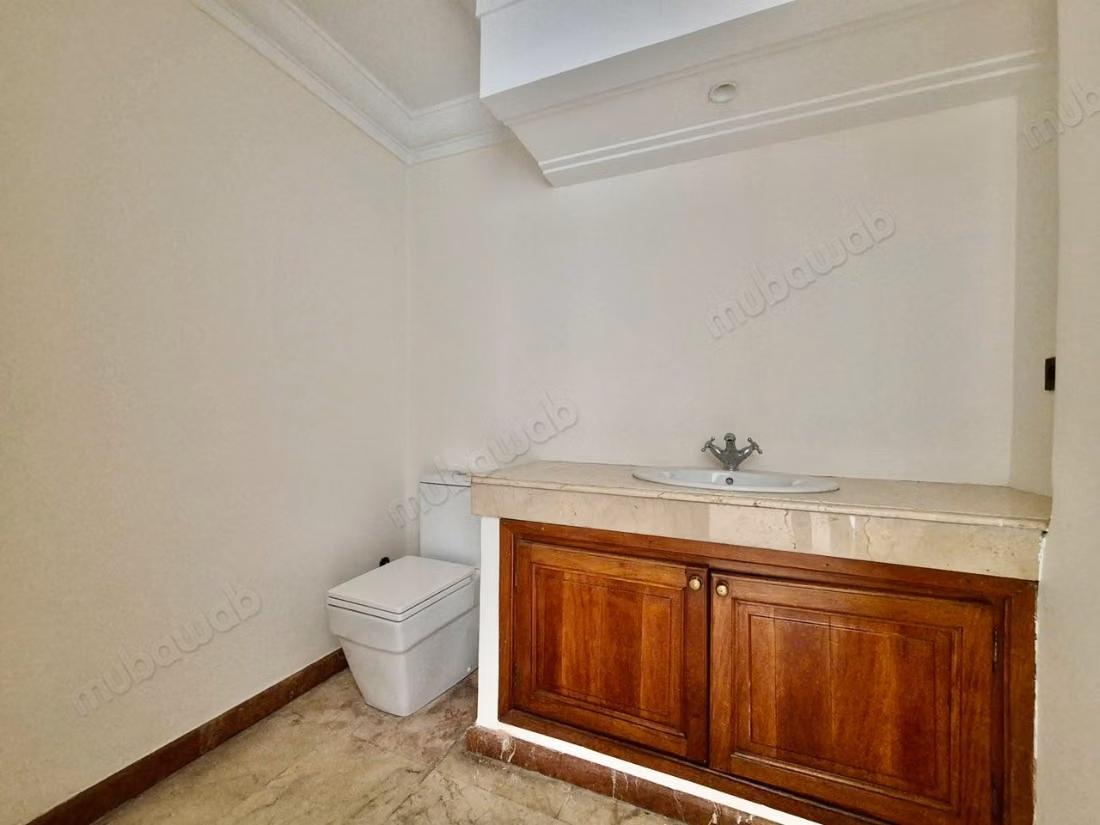 Appartement Vide Racine Extension