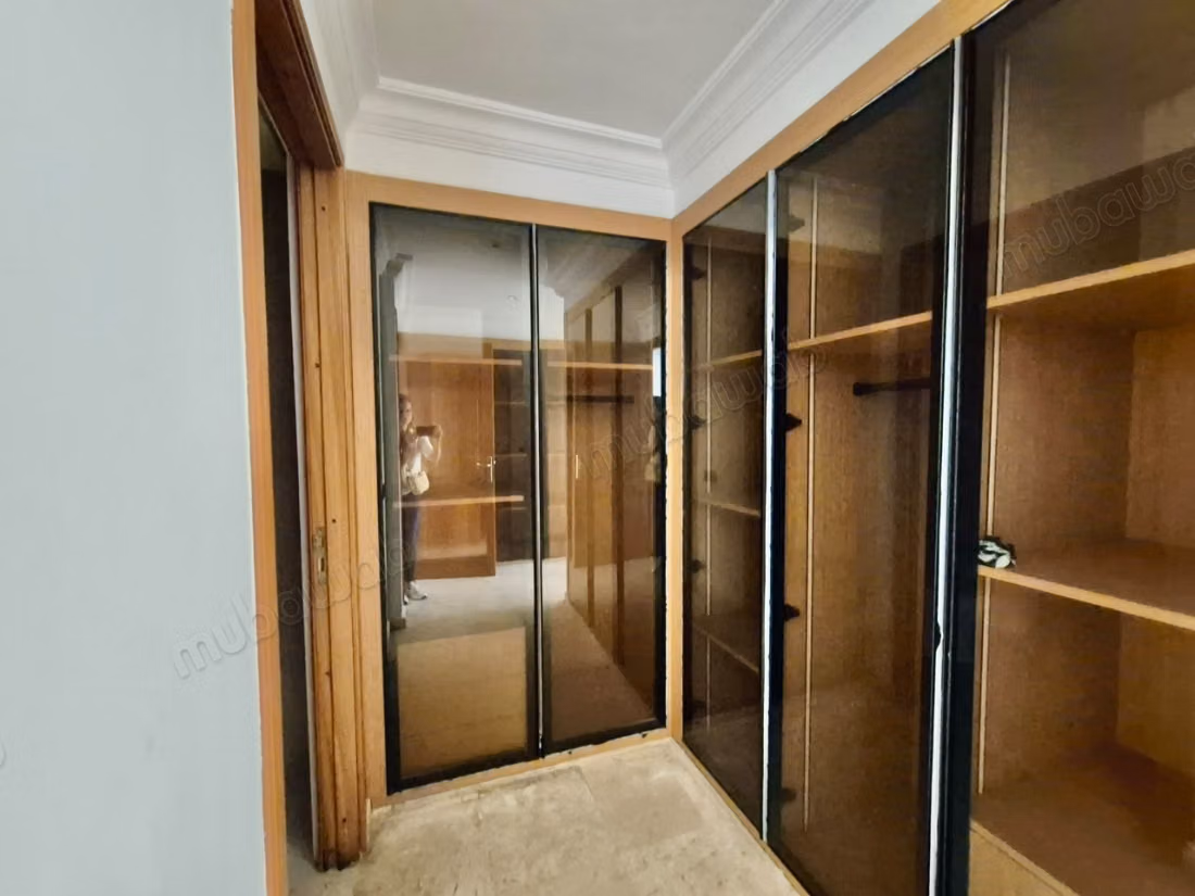 Appartement Vide Racine Extension