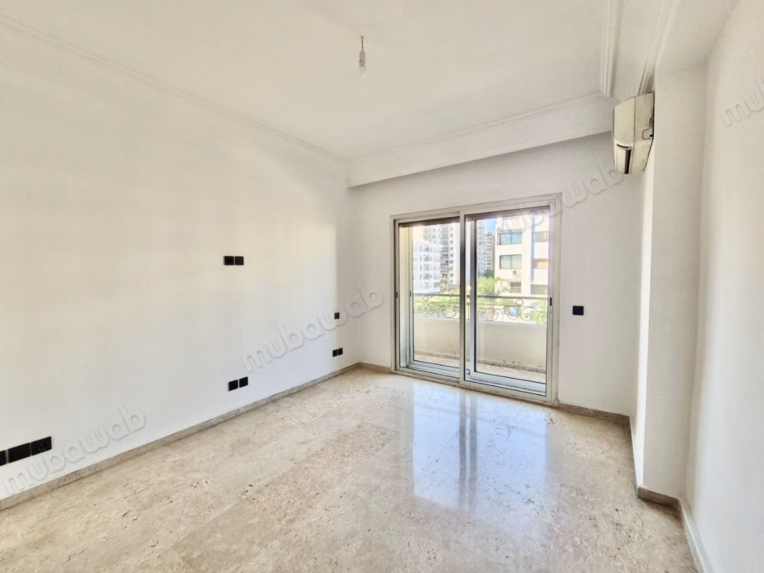 Appartement Vide Racine Extension
