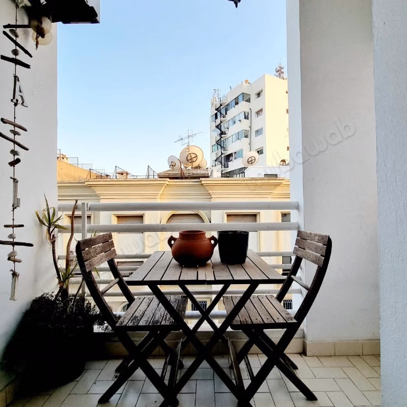 Furnished Apartment Triangle d'Or