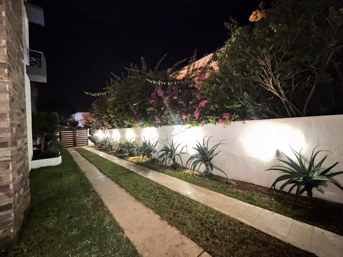 À louer, somptueuse villa meublée à dar bouazza