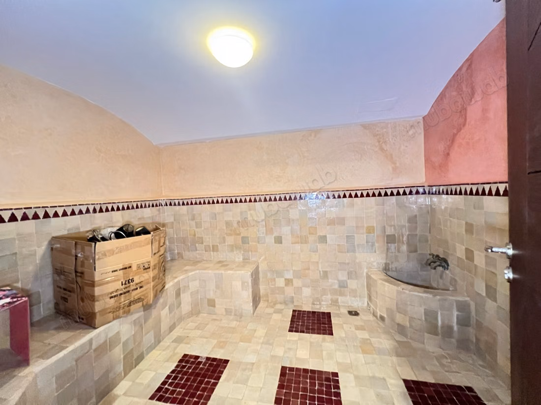 À louer, somptueuse villa meublée à dar bouazza