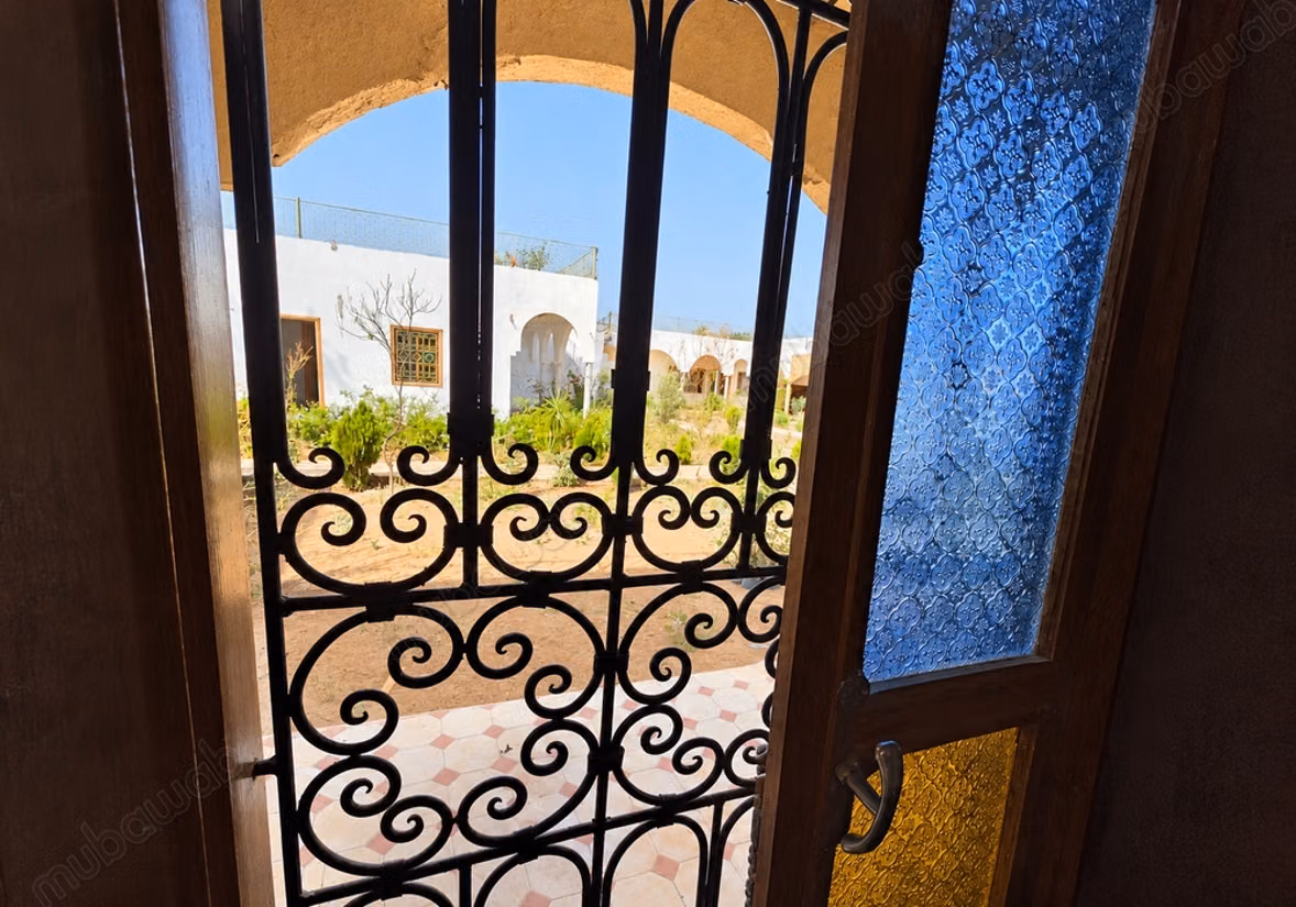 Riad beldi de 1 000 m² avec Ggrand jardin