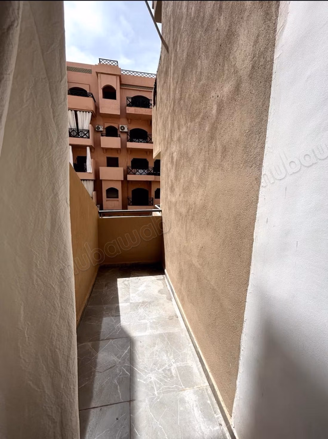 Bellissimo appartamento in affitto in Route Casablanca. 1 Stanza. Ben arredato