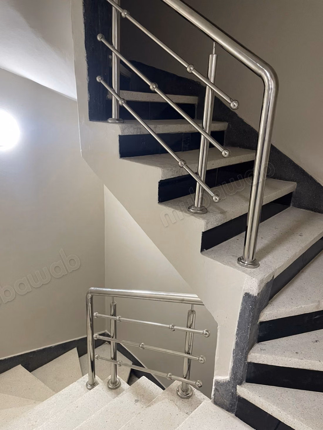 Immeuble Hay hassani NEUF 6 apt Local commercial