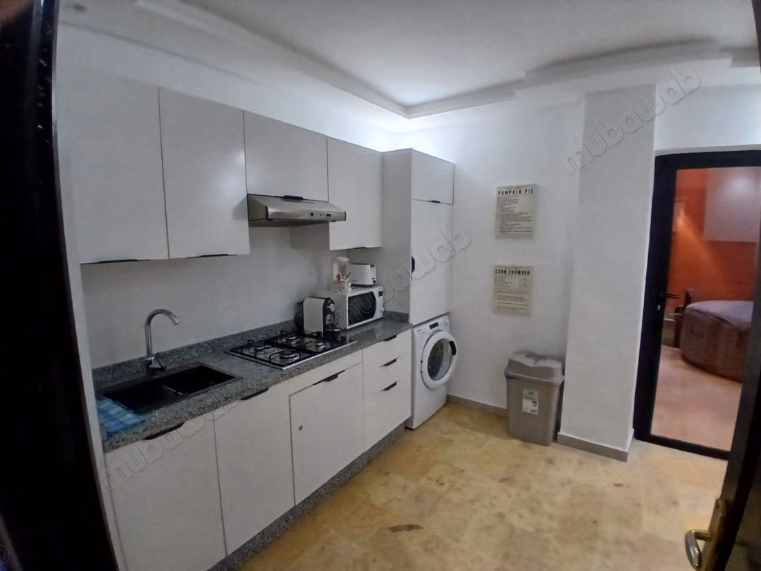 Duplex en rez de chaussée guéliz à louer sous loc