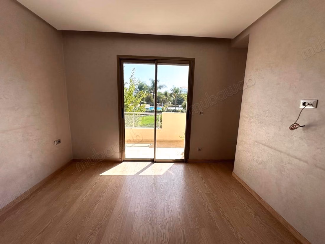 Appartement vide Bouskoura Ville verte