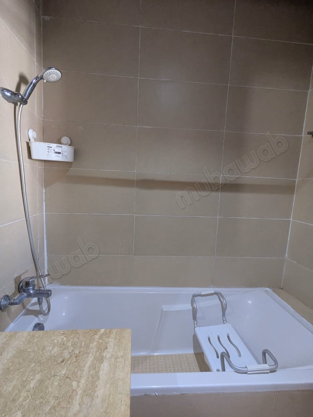 Appartamento arredato con 2 camere a Lotinord