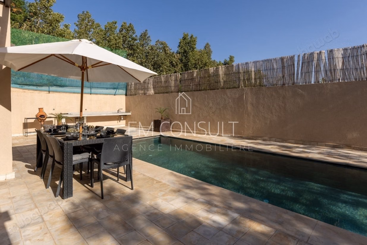 A vendre villa plein pied 4 suites rte ourika km 15
