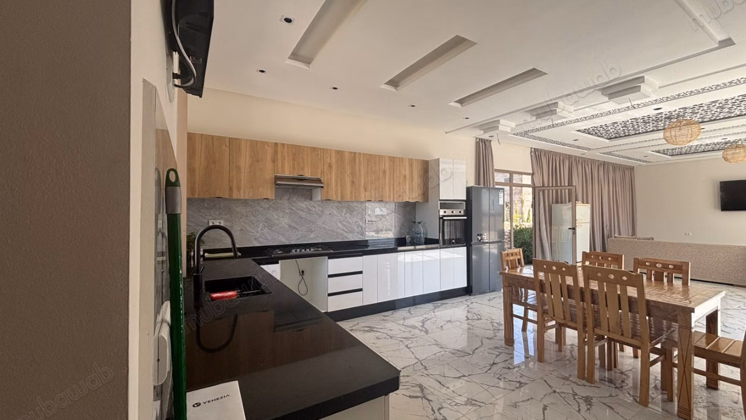 Villa 4 chambres en location longue durée