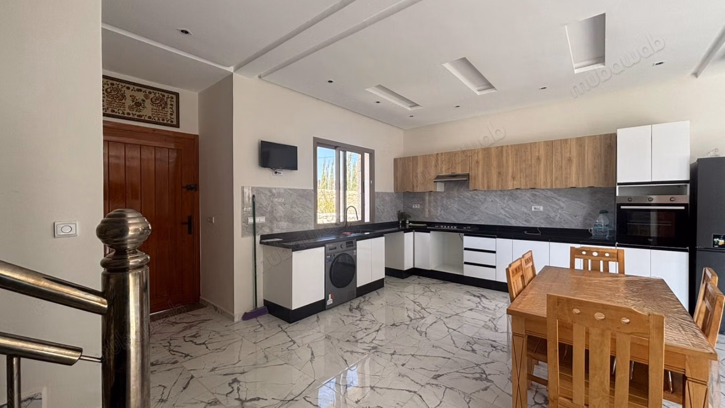 Villa 4 chambres en location longue durée