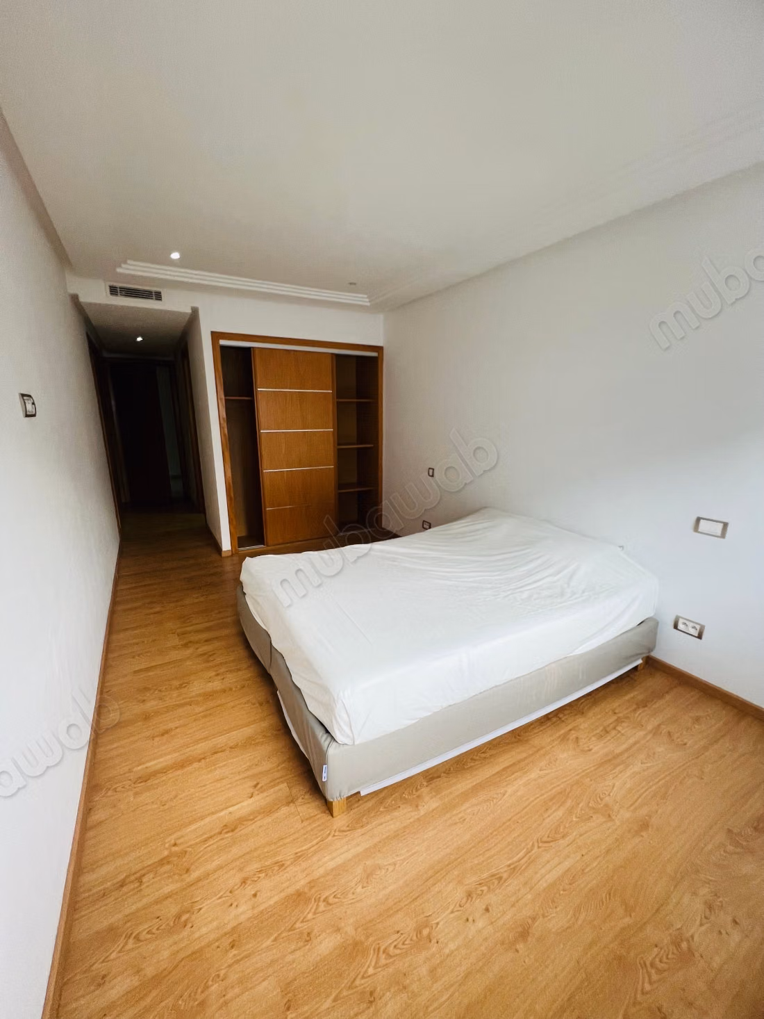 Very nice studio of 84 m² for sale in Ferme Bretonne