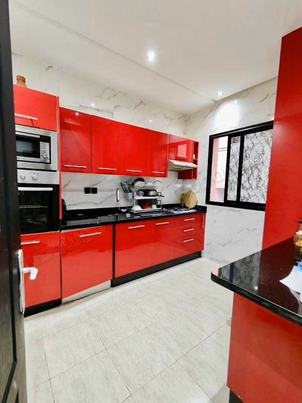 Bel appartement à vendre à Route de Safi Hay Mabrouka. Surface totale 54 m². Meublé