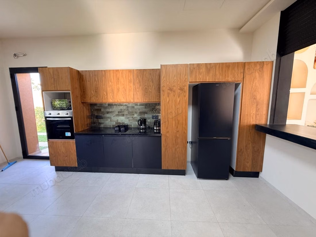 Villa Contemporaine de 4 Façades en LLD