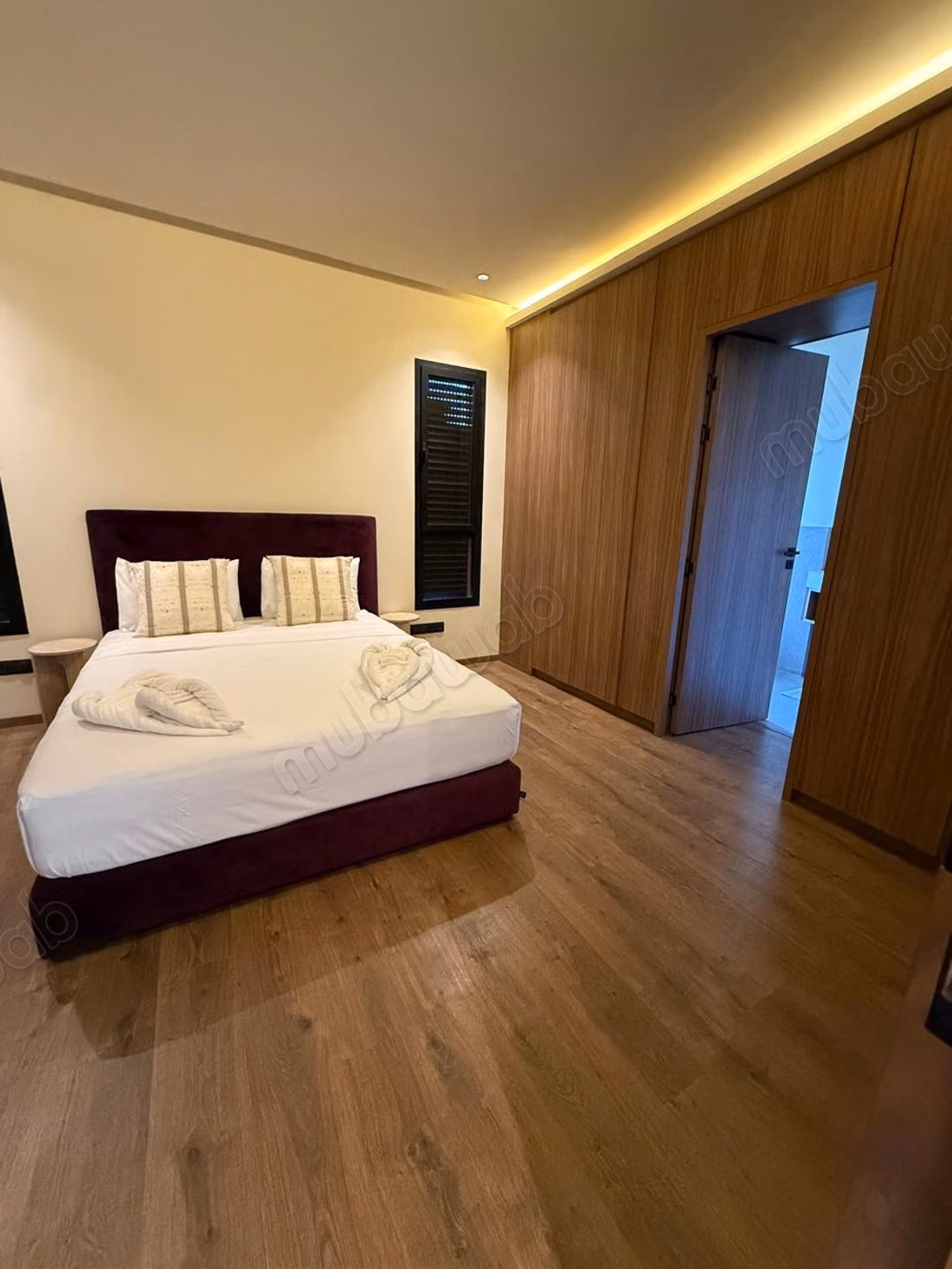 Villa Contemporaine de 4 Façades en LLD