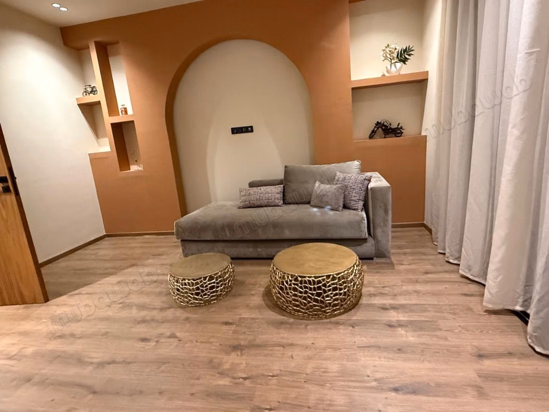 Villa Contemporaine de 4 Façades en LLD