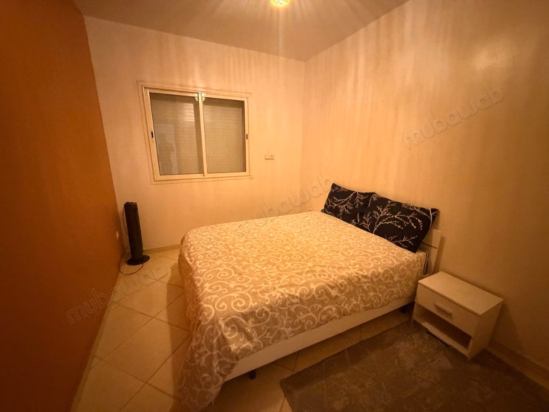 Appartement meublé de 130 m² à louer av des far