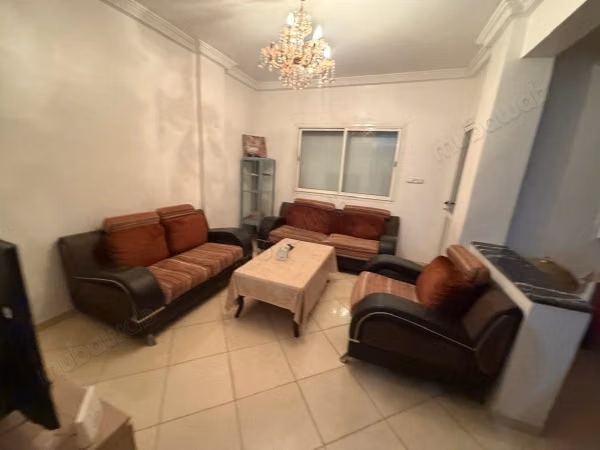 Appartement meublé de 130 m² à louer av des far