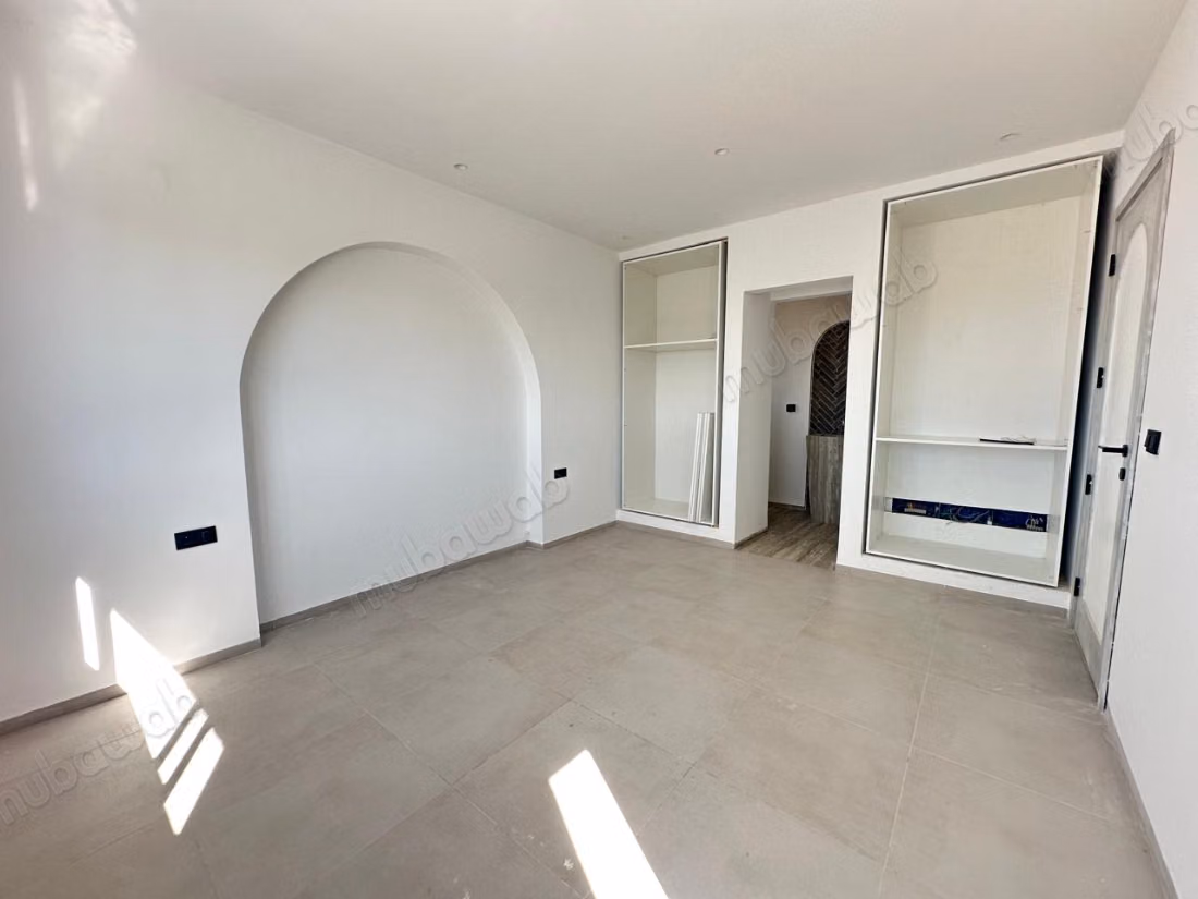 In vendita villa nuova