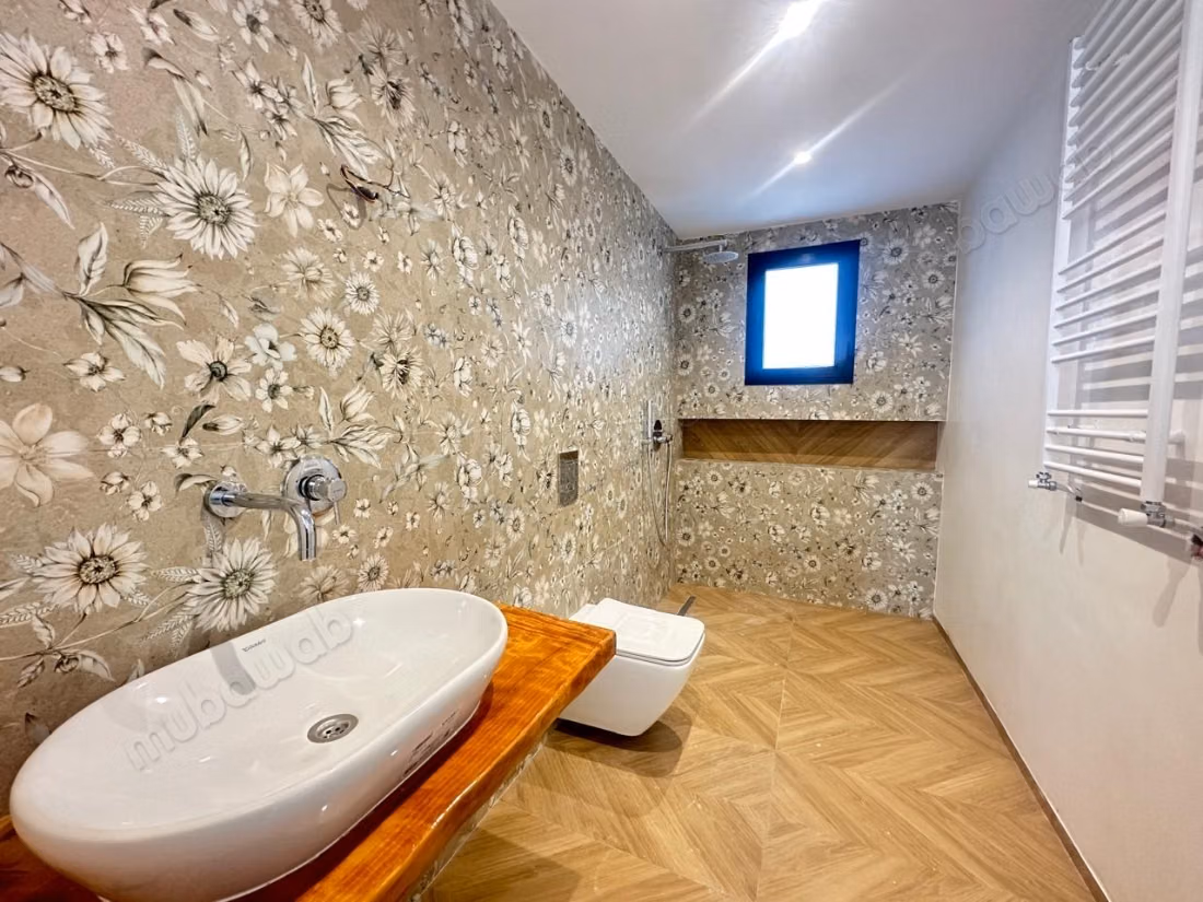 In vendita villa nuova