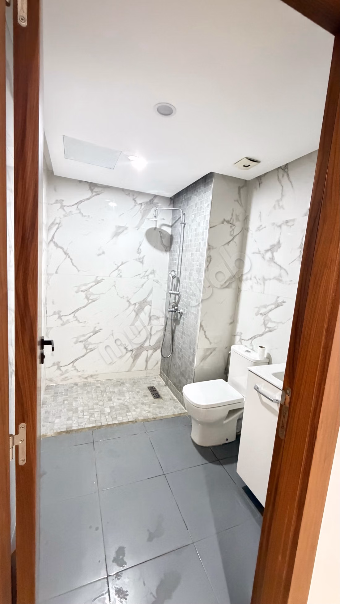 Apartamento en venta en el Centro. 2 habitaciones cómodas. Vista al mar, aire acondicionado centralizado